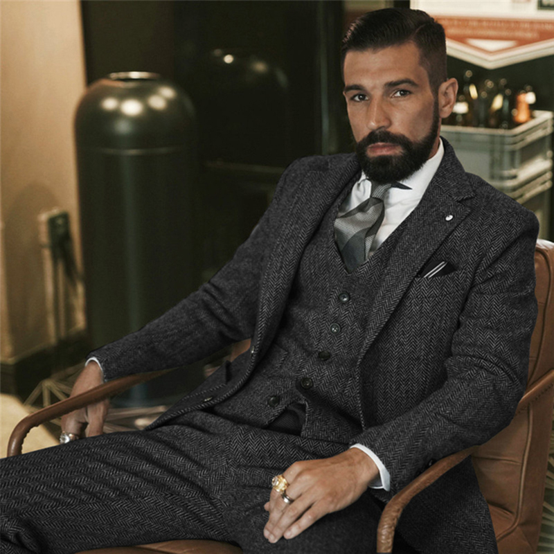 Szary wełniany tweedowy garnit – Men'S Grooming Room recenzja i cena
