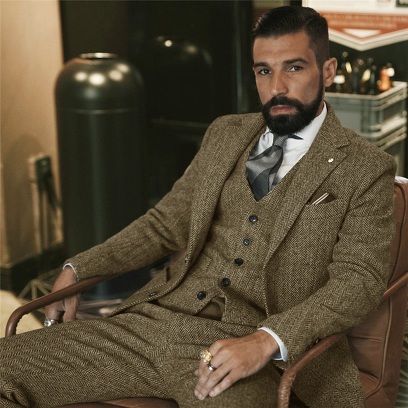 Szary wełniany tweedowy garnit – Men'S Grooming Room recenzja i cena